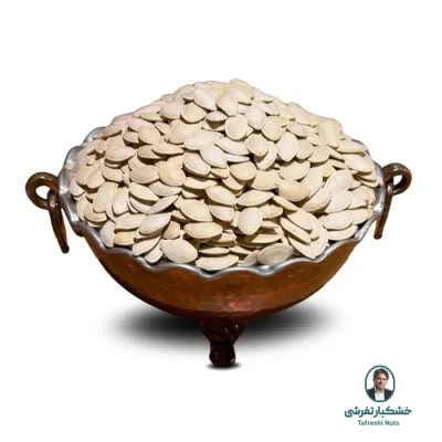 تخمه کدو گوشتی بو داده بدون نمک