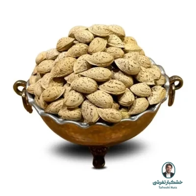 بادام پوست کاغذی خام ایرانی