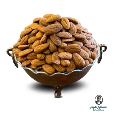 مغز بادام ترش نجف آباد اصفهان