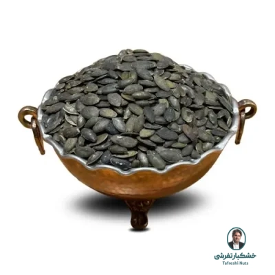 تخمه کدو پوست کاغذی شور